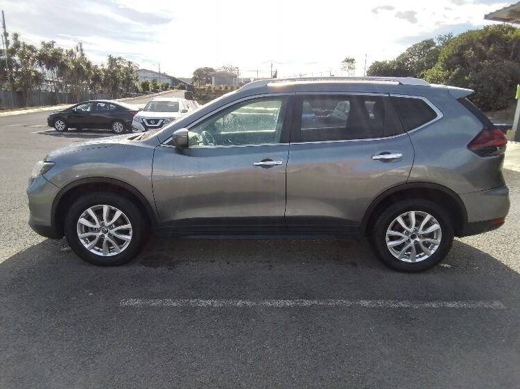 Nissan  XTRAIL