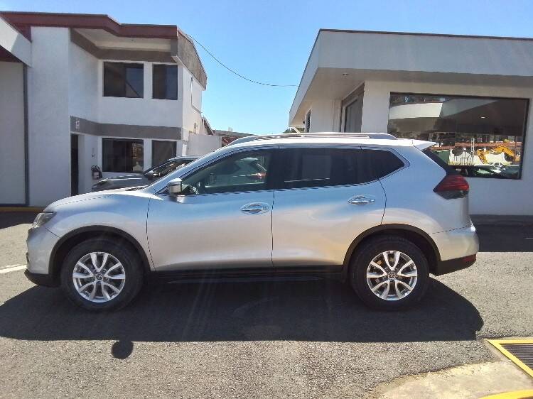 NISSAN XTRAIL