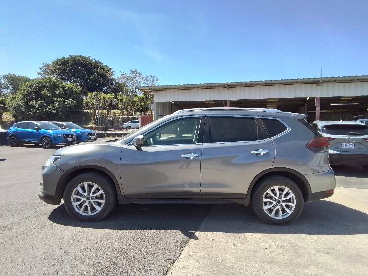 NISSAN XTRAIL