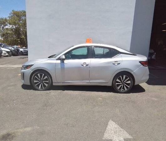 Nissan Sentra B18 Advance At