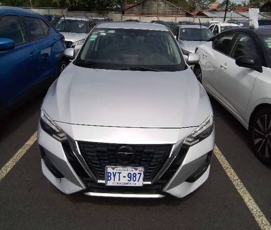 Nissan Sentra B18 Advance At