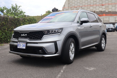 Kia Sorento-2.2-Crdi-4X4-At
