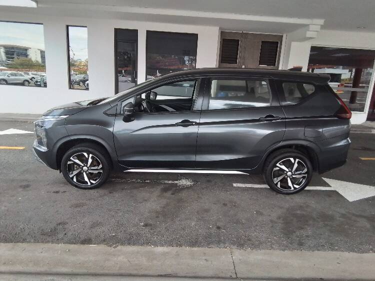 Mitsubishi XPANDER